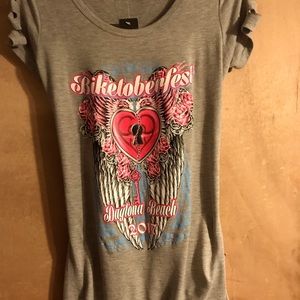 NWT Sz Lg Biketoberfest Shirt